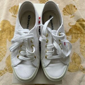 Women’s Superga Cotu Classic - White/Gold - Size 5.5 (euro 35.5)